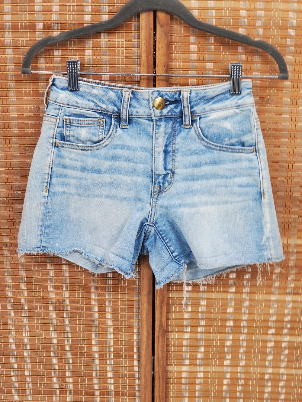 ♤ American Eagle The Hi-Rise Shortie Raw Hem Shorts Size 0